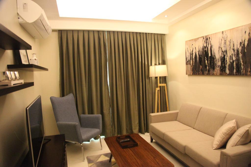 Padgett Place Prime Suites Cebu Stadt Exterior foto