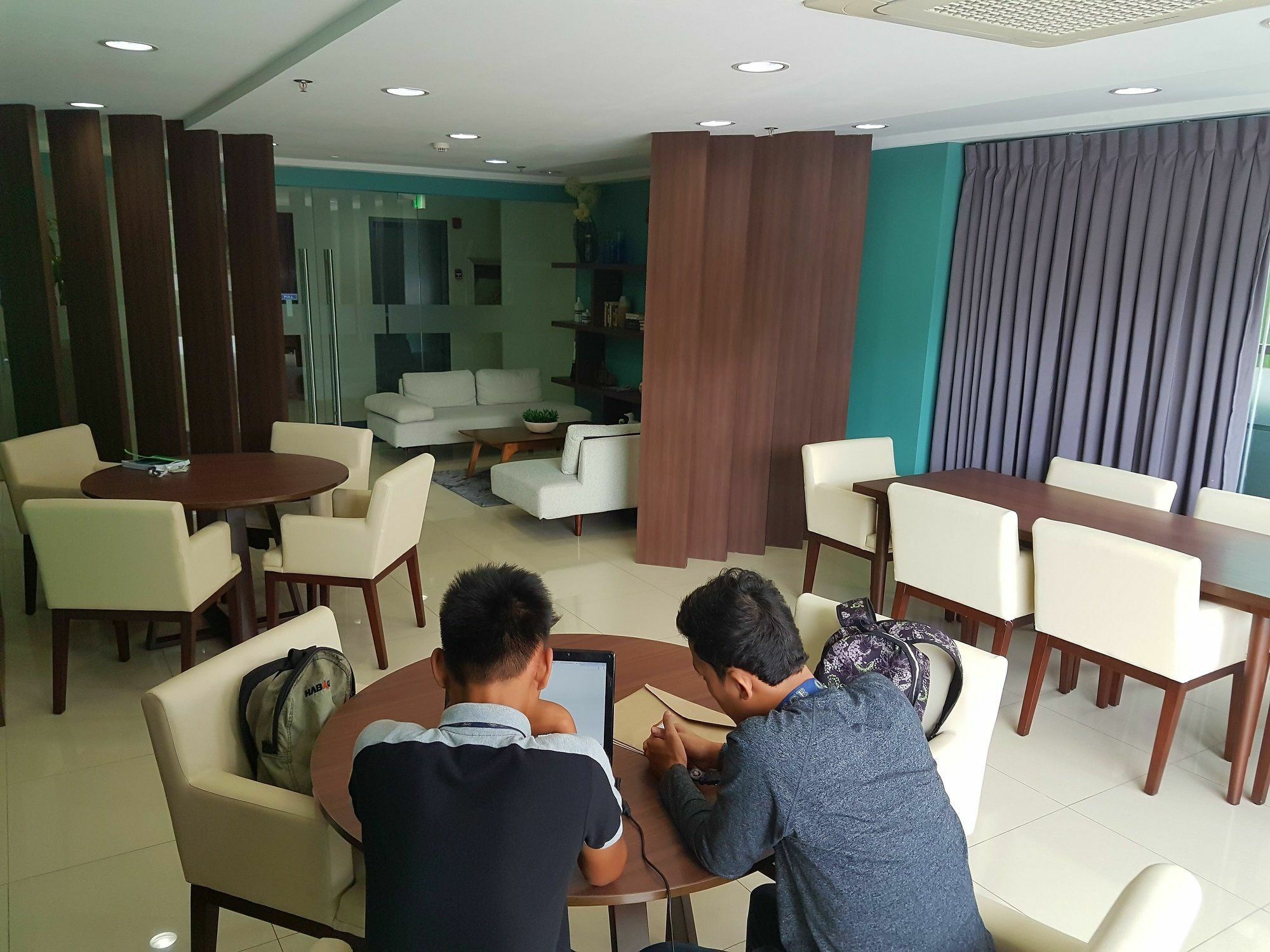 Padgett Place Prime Suites Cebu Stadt Exterior foto