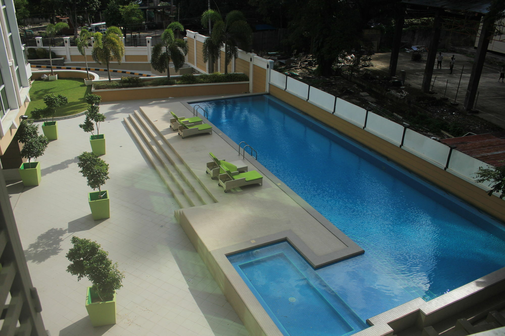 Padgett Place Prime Suites Cebu Stadt Exterior foto