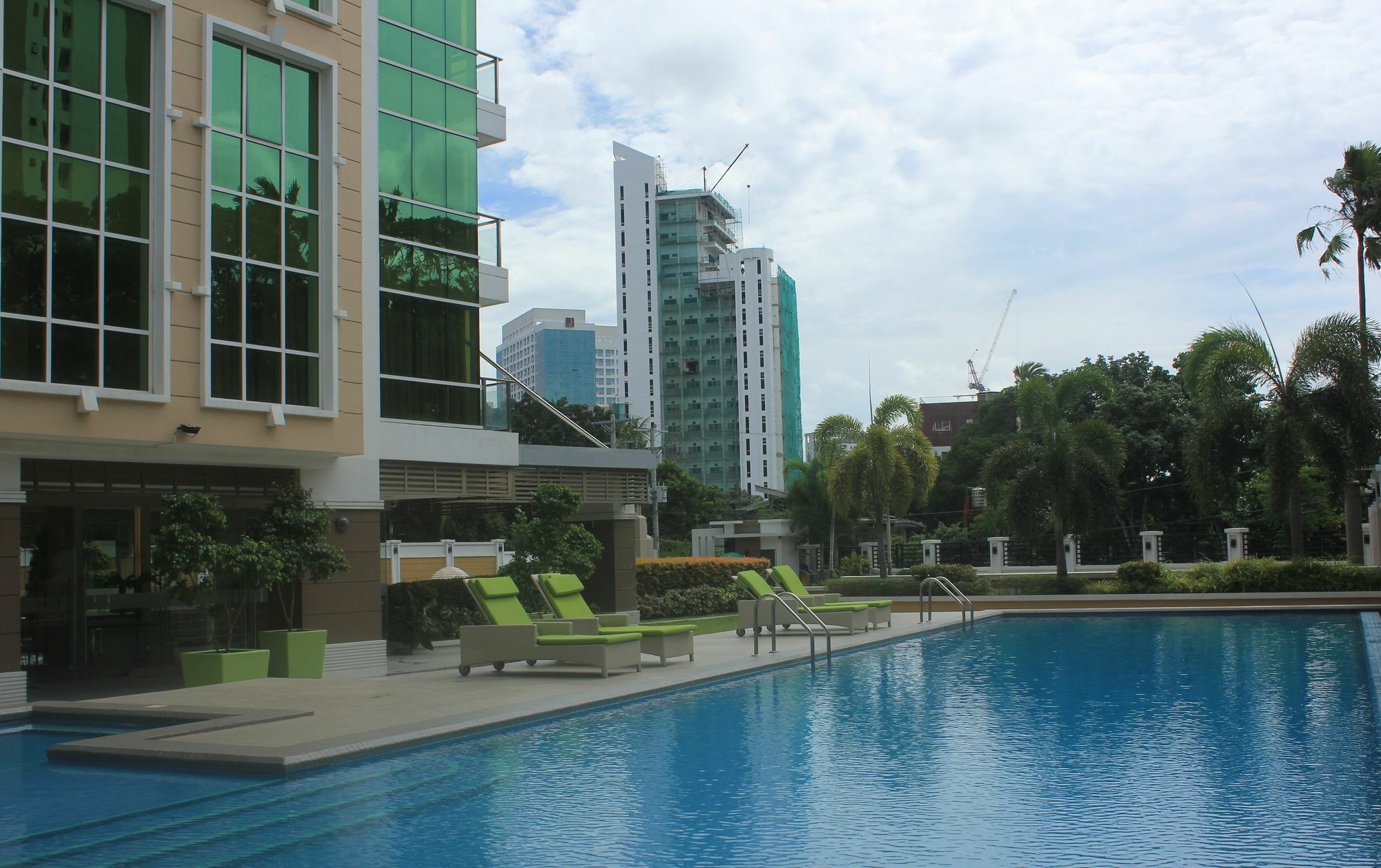 Padgett Place Prime Suites Cebu Stadt Exterior foto